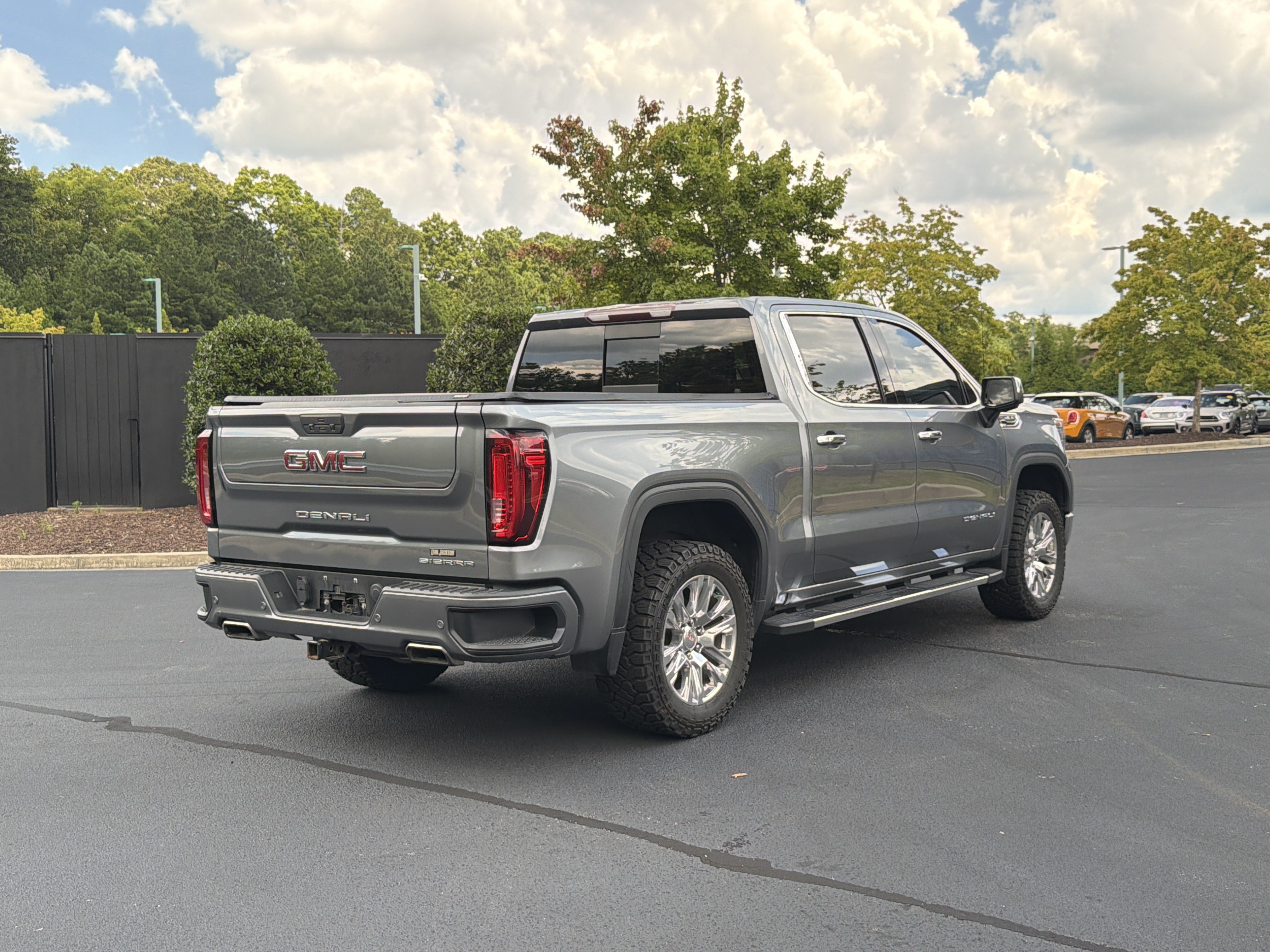 gmc sierra 1500 denali 2019 3GTU9FED6KG236947 image gmc sierra 1500 denali 2019 3GTU9FED6KG236947 image
